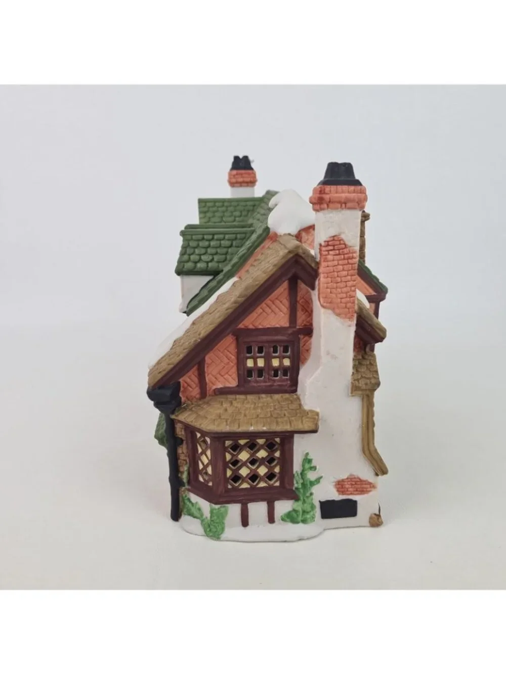 Department 56 Ruth Marion Scotch Woolens 5585-9 Dickens Village Lighted House